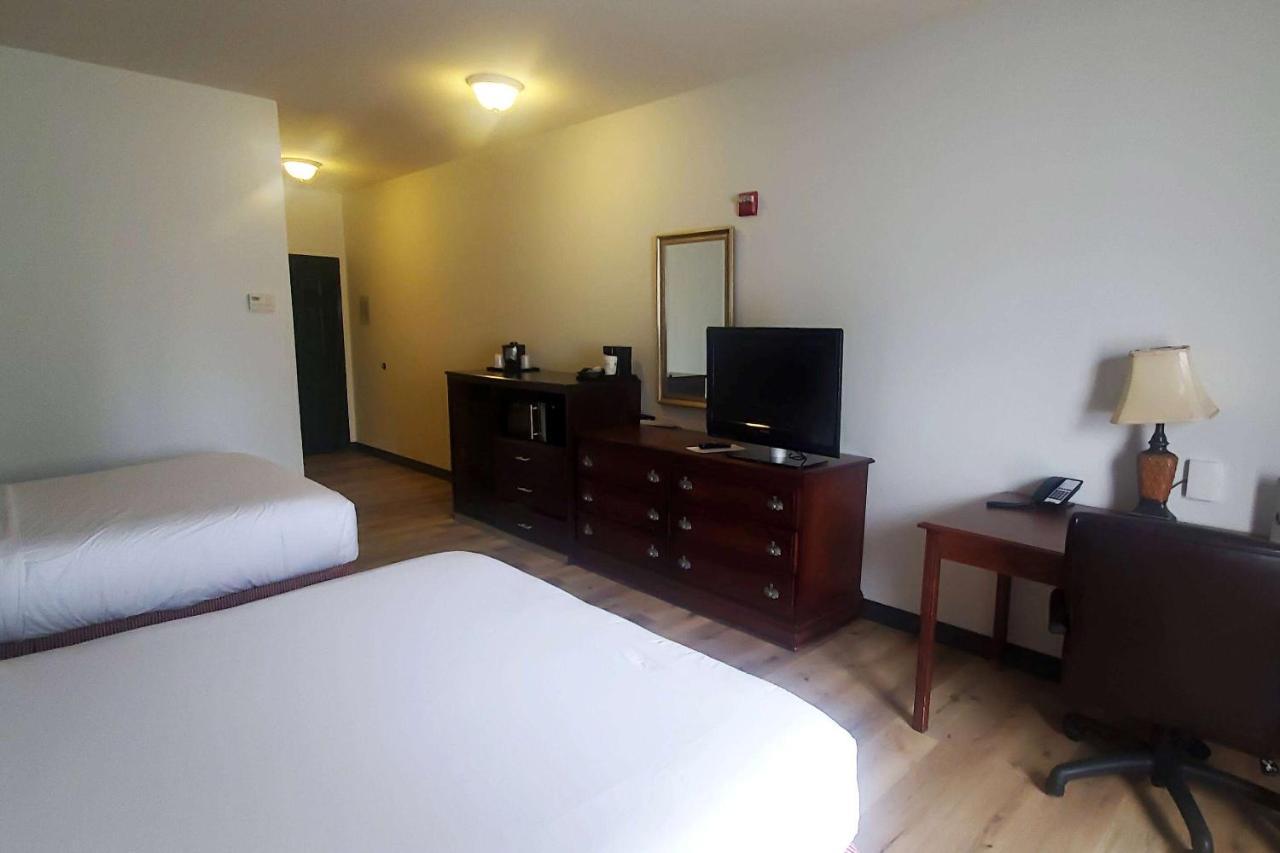 Wingate By Wyndham Youngstown - Austintown Exterior foto