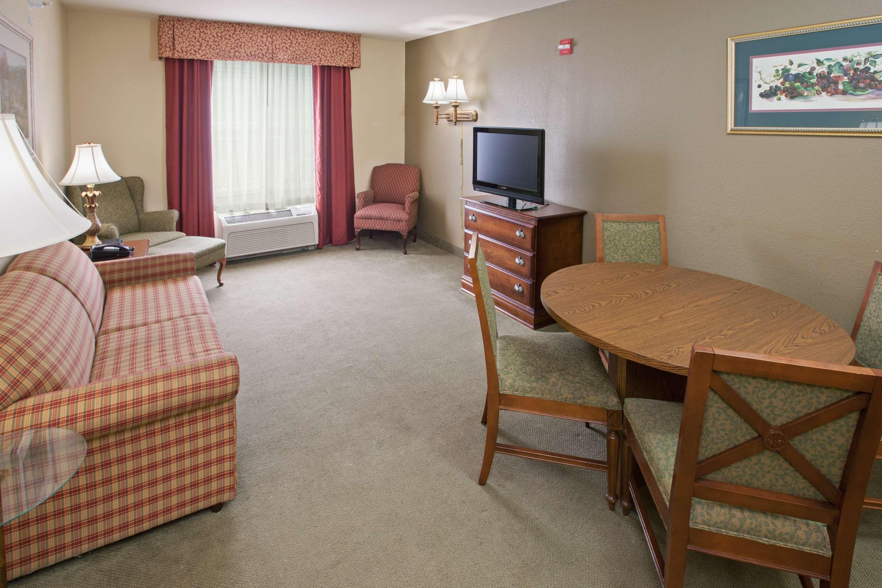 Wingate By Wyndham Youngstown - Austintown Exterior foto