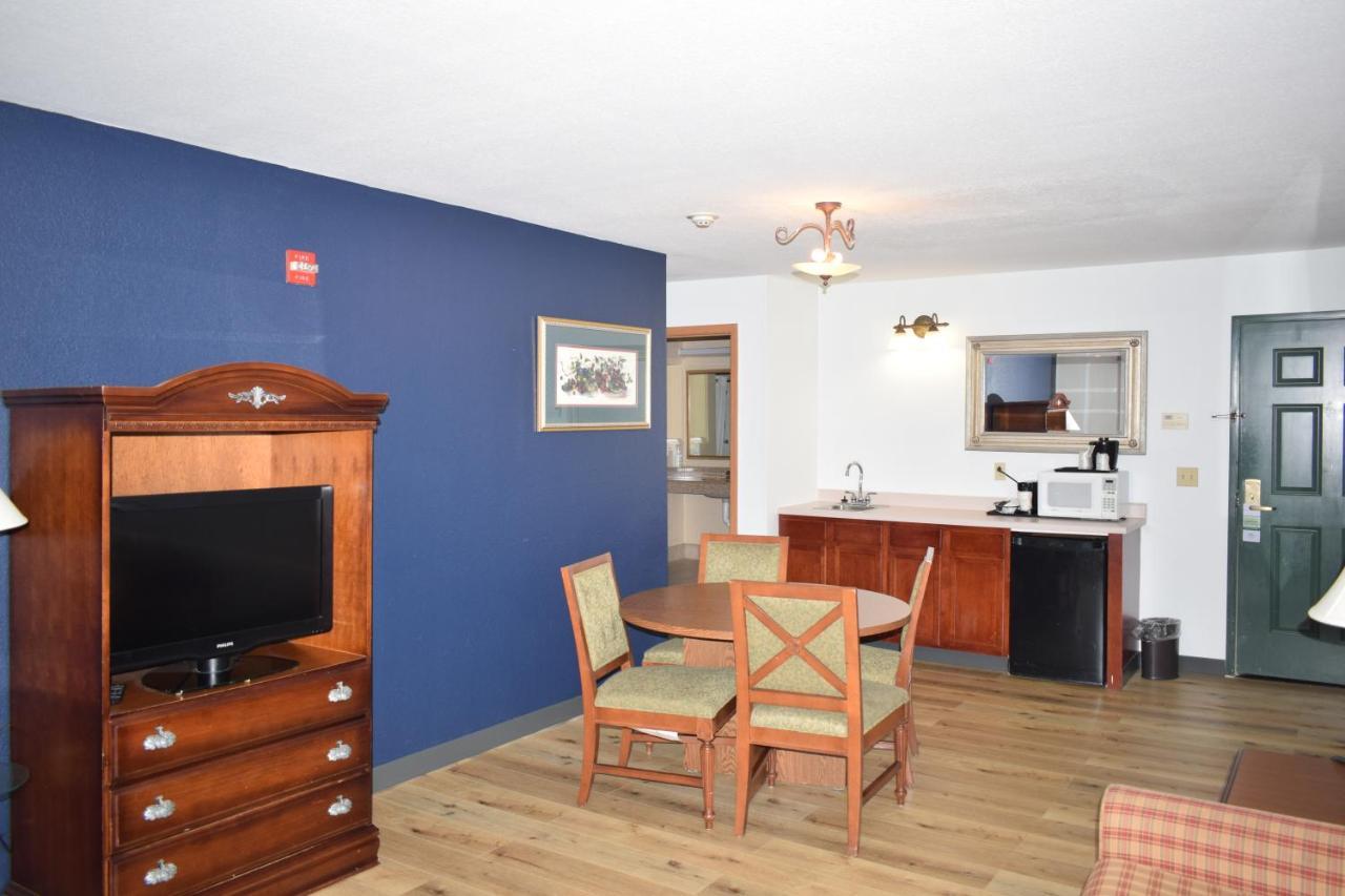 Wingate By Wyndham Youngstown - Austintown Exterior foto