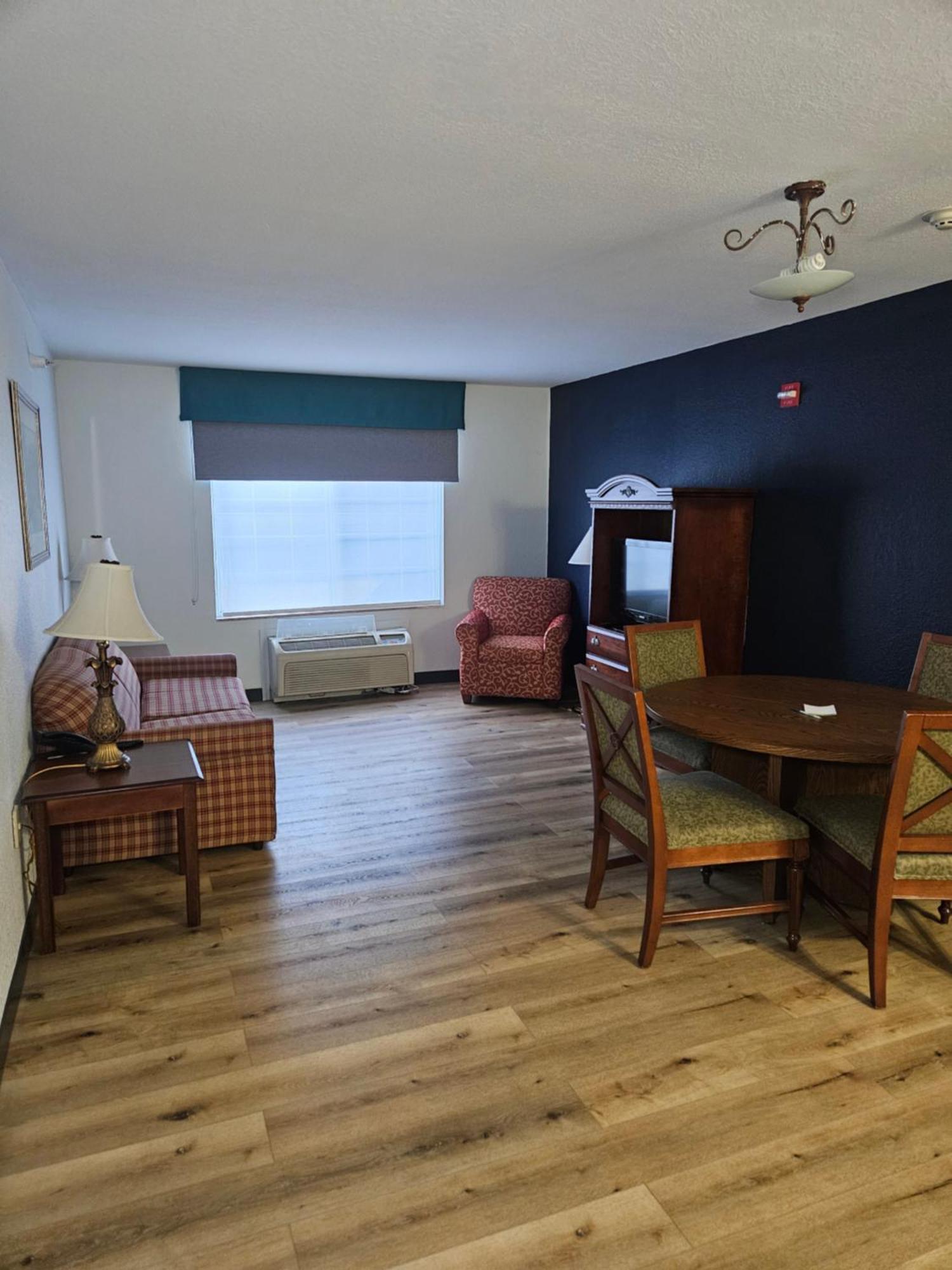 Wingate By Wyndham Youngstown - Austintown Exterior foto